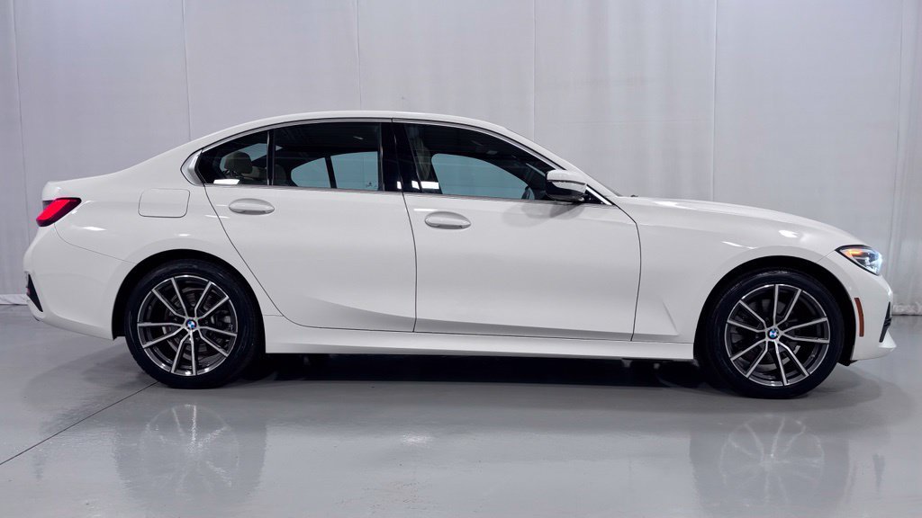 Used 2020 BMW 330i xDrive Sedan w/ Convenience Package AWD/4WD image 5