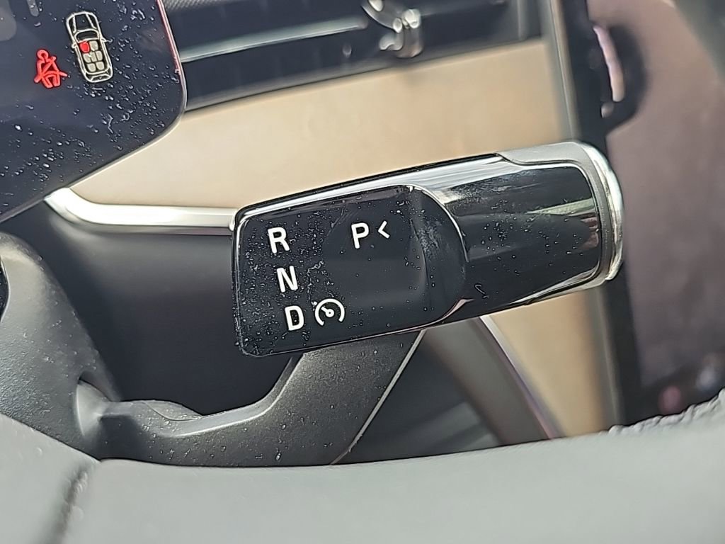 Used 2025 Volvo EX90 Plus image 15