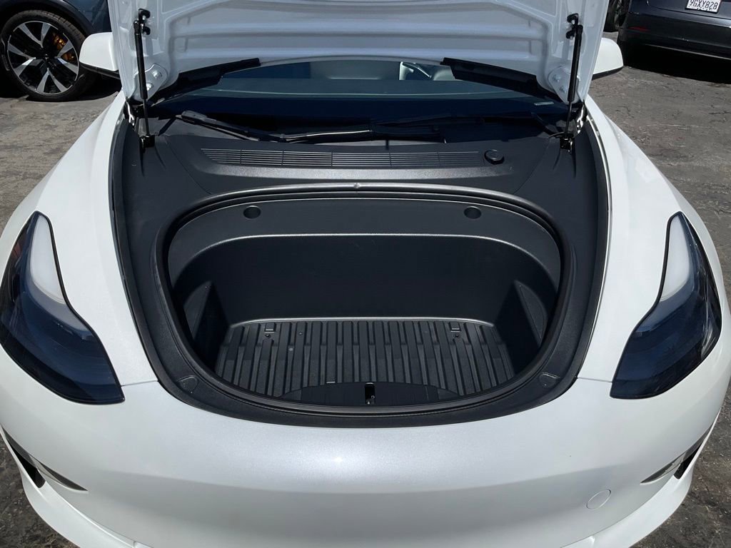 Used 2023 Tesla Model 3 Standard Range image 12
