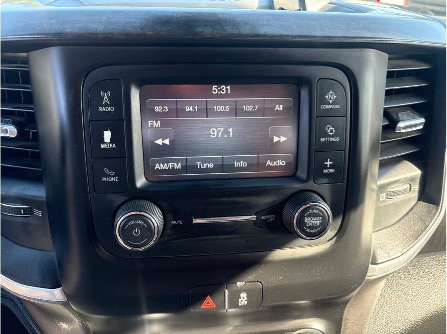 Used 2019 RAM 3500 Big Horn RWD image 10