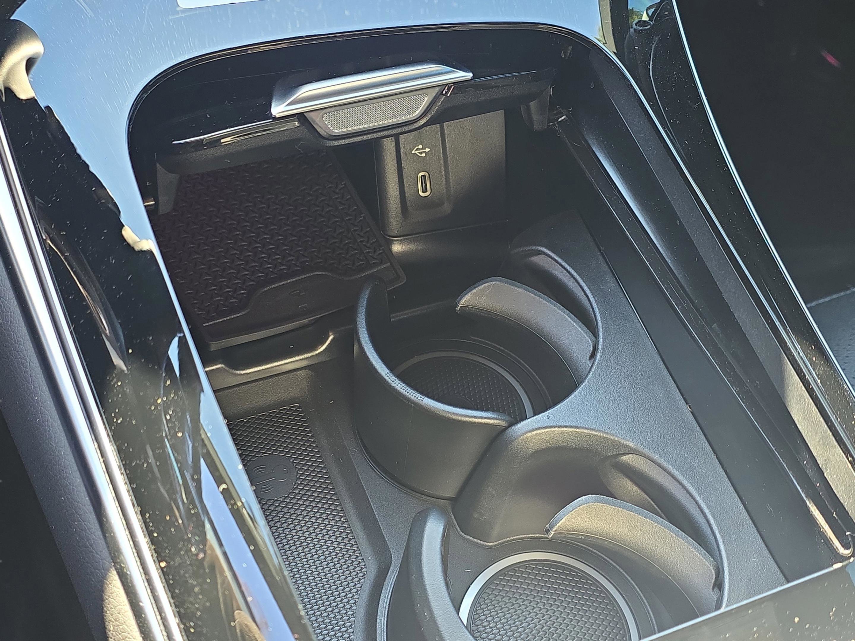 Certified 2026 Mercedes-Benz GLC 300 image 24