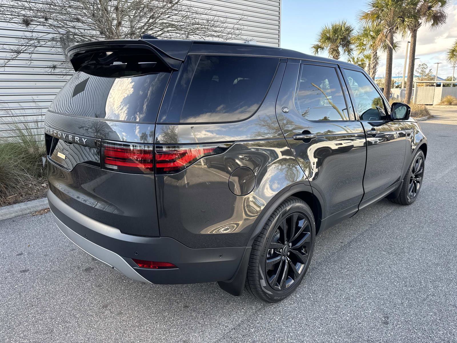 New 2026 Land Rover Discovery S AWD/4WD image 6