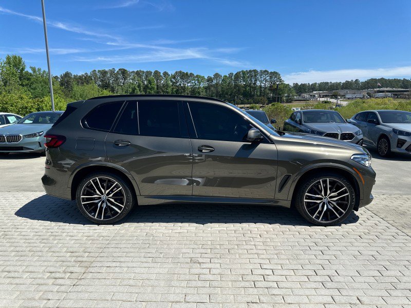 Certified 2022 BMW X5 xDrive40i w/ M Sport Package AWD/4WD image 13