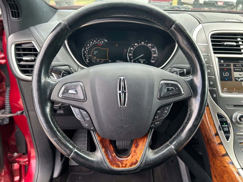 Used 2016 Lincoln MKX Select w/ Select Plus Package FWD image 17