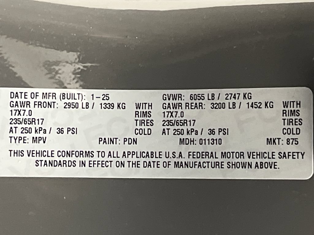 Used 2025 Chrysler Pacifica Select FWD image 82