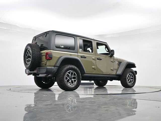 Used 2025 Jeep Wrangler Unlimited Rubicon w/ Safety Group image 29