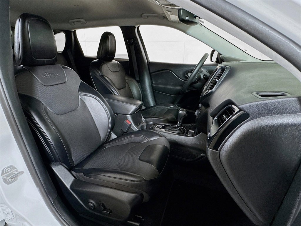 Used 2023 Jeep Cherokee Altitude Lux image 26