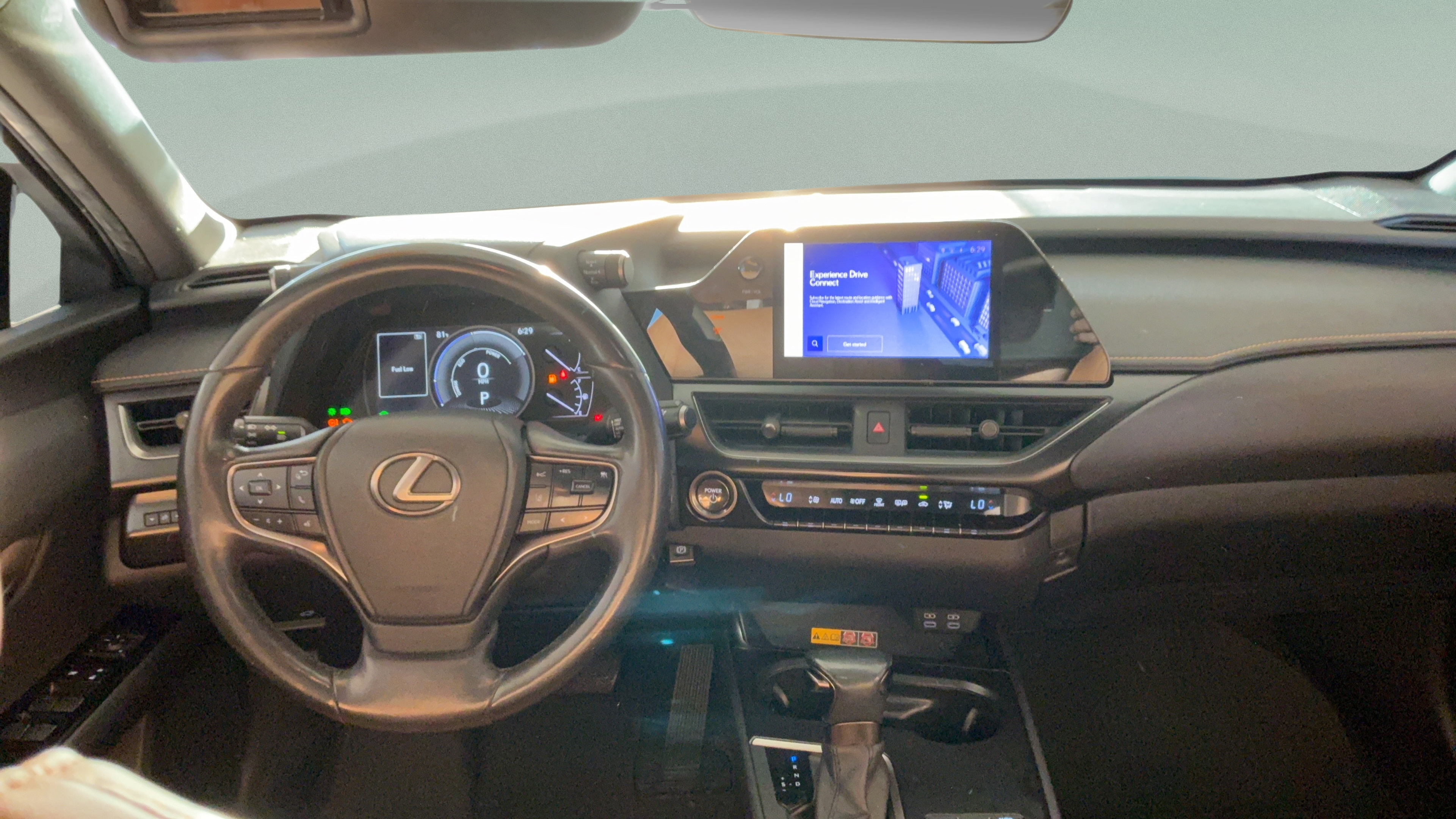 Used 2023 Lexus UX 250h AWD w/ Premium Package image 27