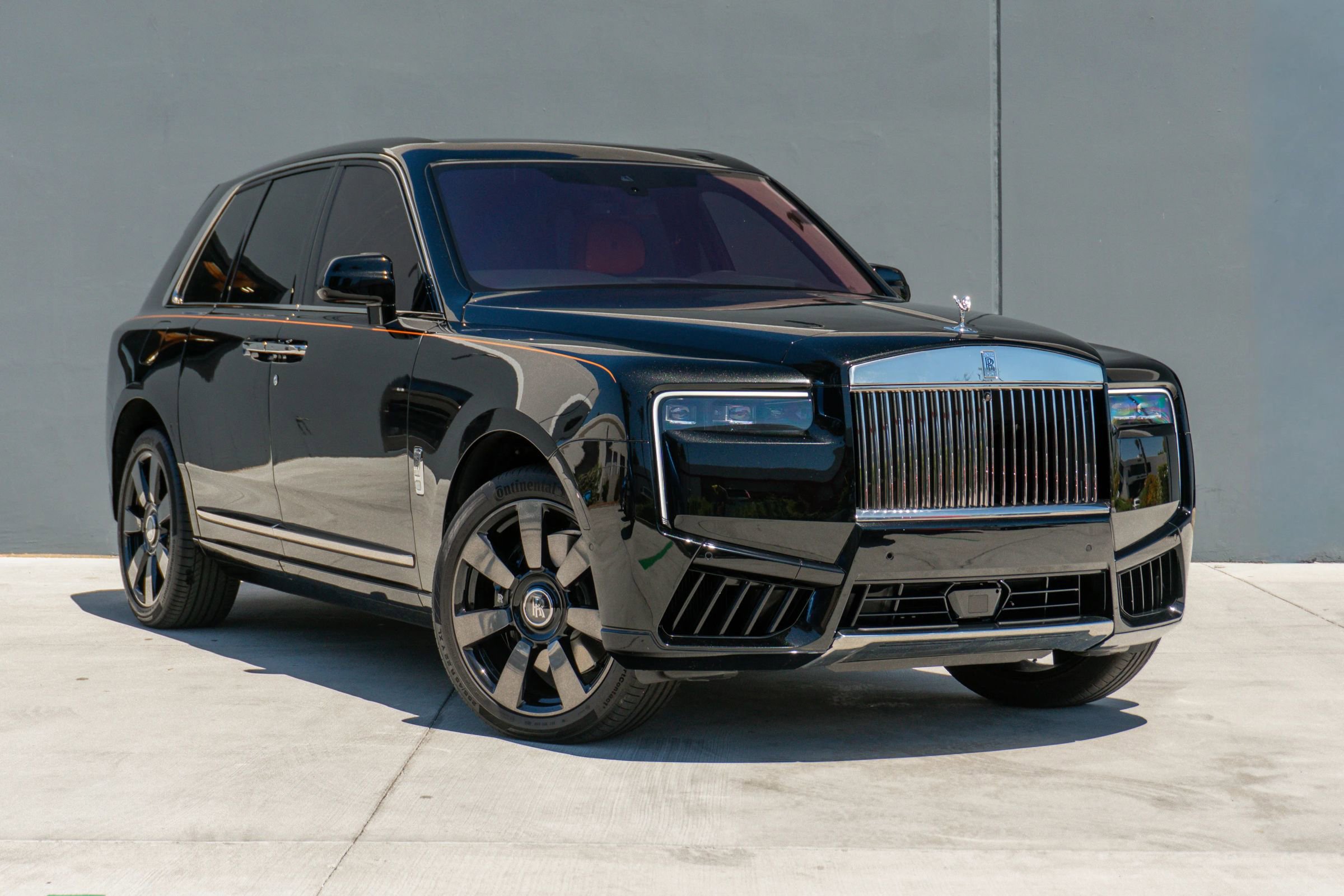 Used 2025 Rolls-Royce Cullinan image 5