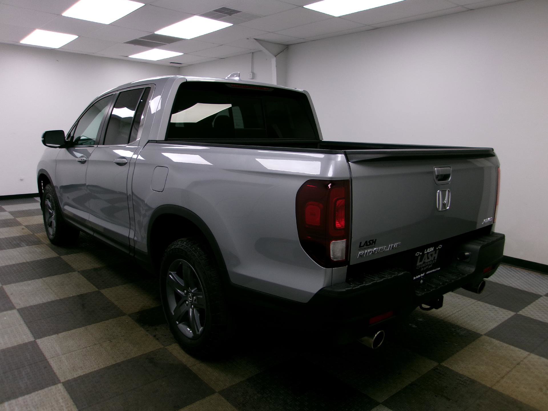 Used 2023 Honda Ridgeline RTL image 2
