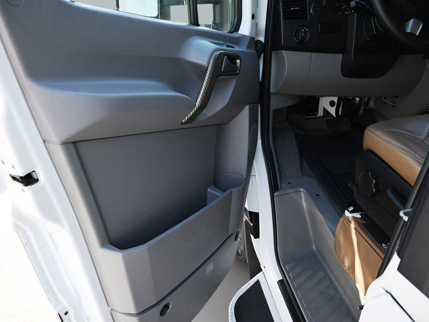 Used 2016 Mercedes-Benz Sprinter 3500 image 24