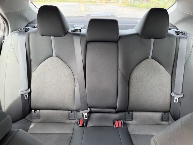 Used 2024 Toyota Camry LE image 27