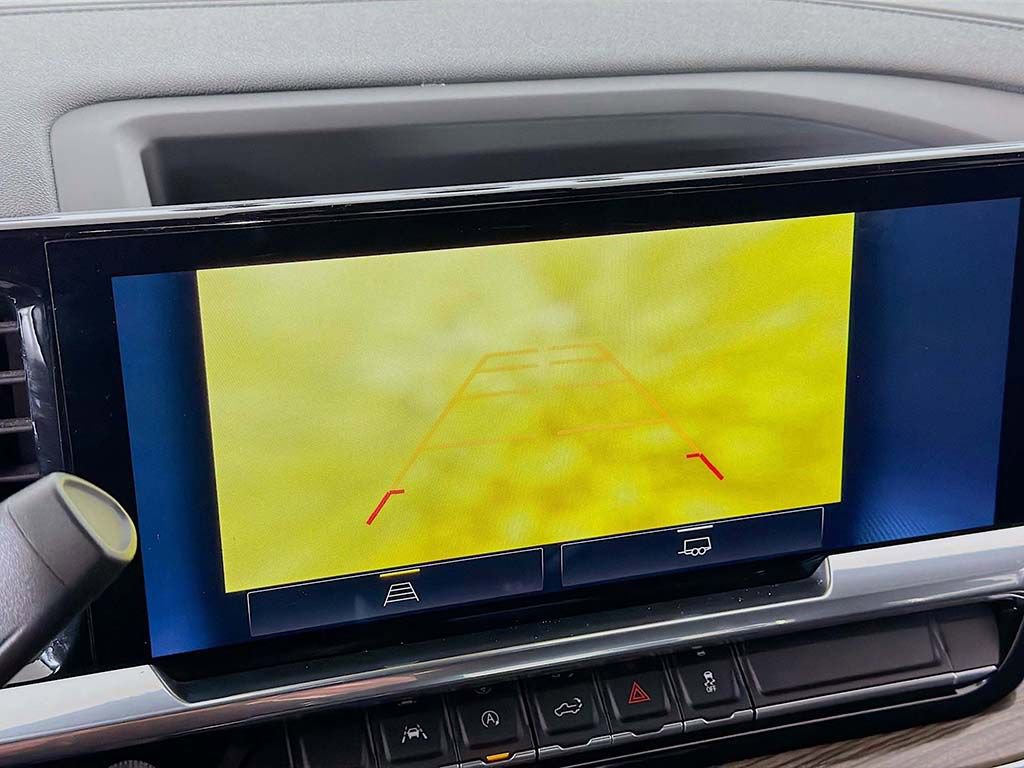 Used 2022 Chevrolet Silverado 1500 LT image 32