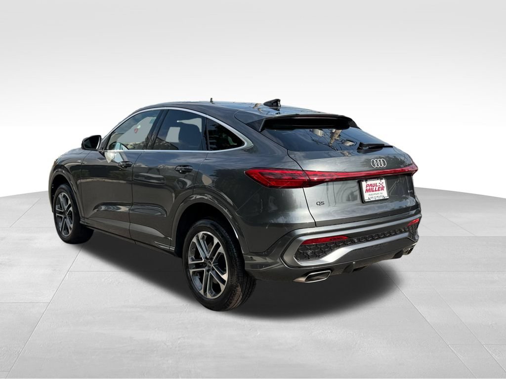 Used 2025 Audi Q5 Premium w/ Convenience Package AWD/4WD image 5