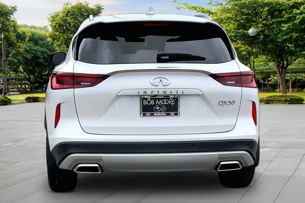 Used 2023 INFINITI QX50 Luxe FWD image 5