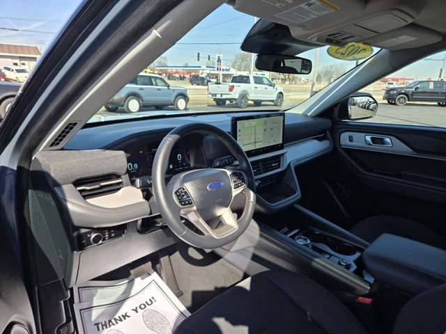 Certified 2025 Ford Explorer Active AWD/4WD video 2