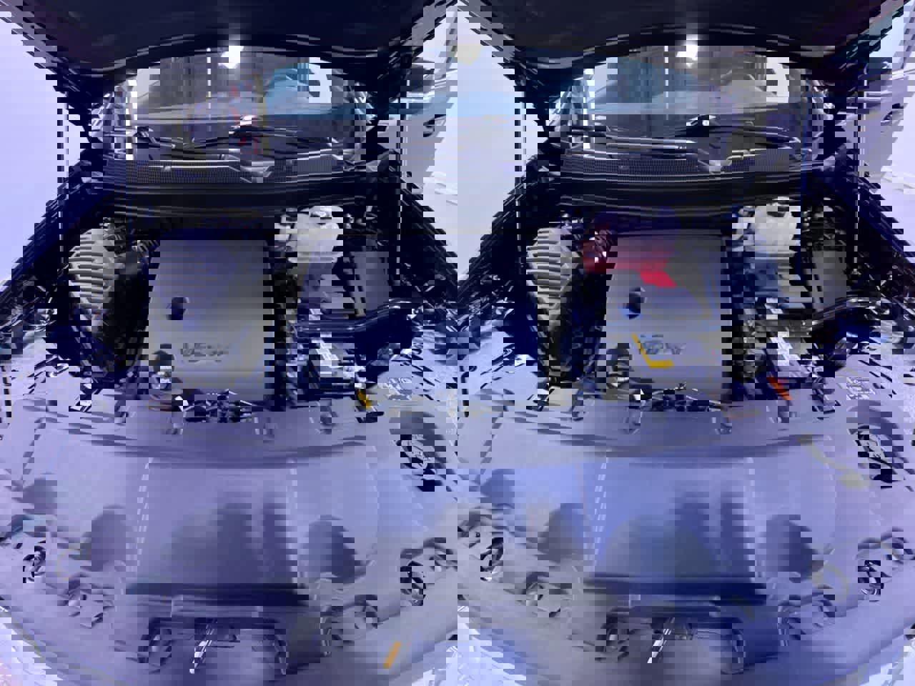 Used 2023 Chevrolet Traverse LT w/ LT Premium Package image 11