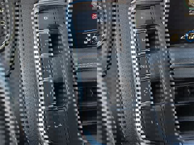 Used 2021 GMC Yukon SLT w/ SLT Luxury Package image 33