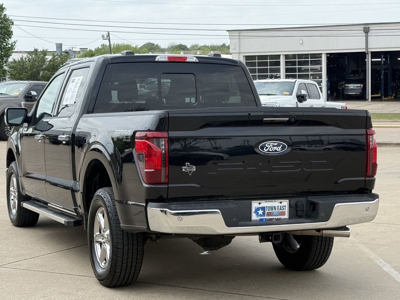 Certified 2024 Ford F150 XLT w/ Equipment Group 302A MID image 5