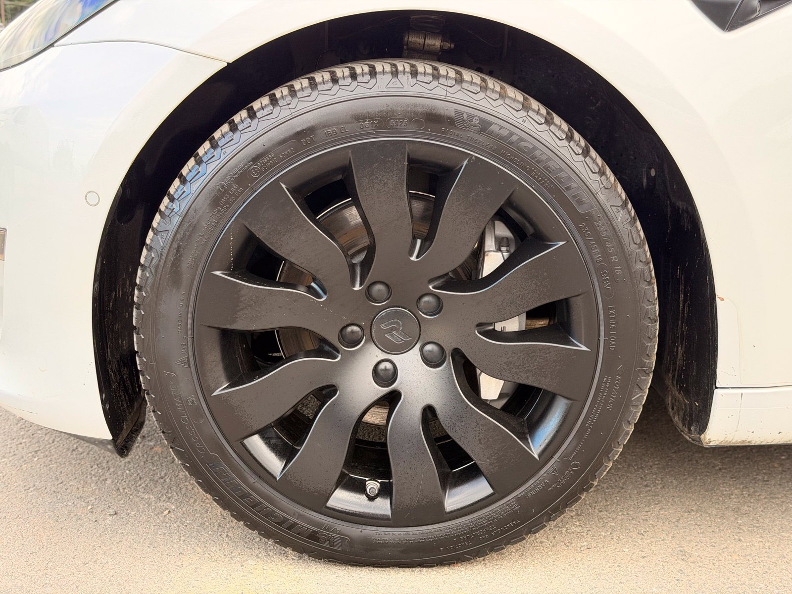 Used 2021 Tesla Model 3 Long Range AWD/4WD image 12
