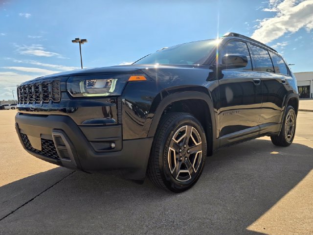 New 2027 Jeep Cherokee Laredo AWD/4WD image 6