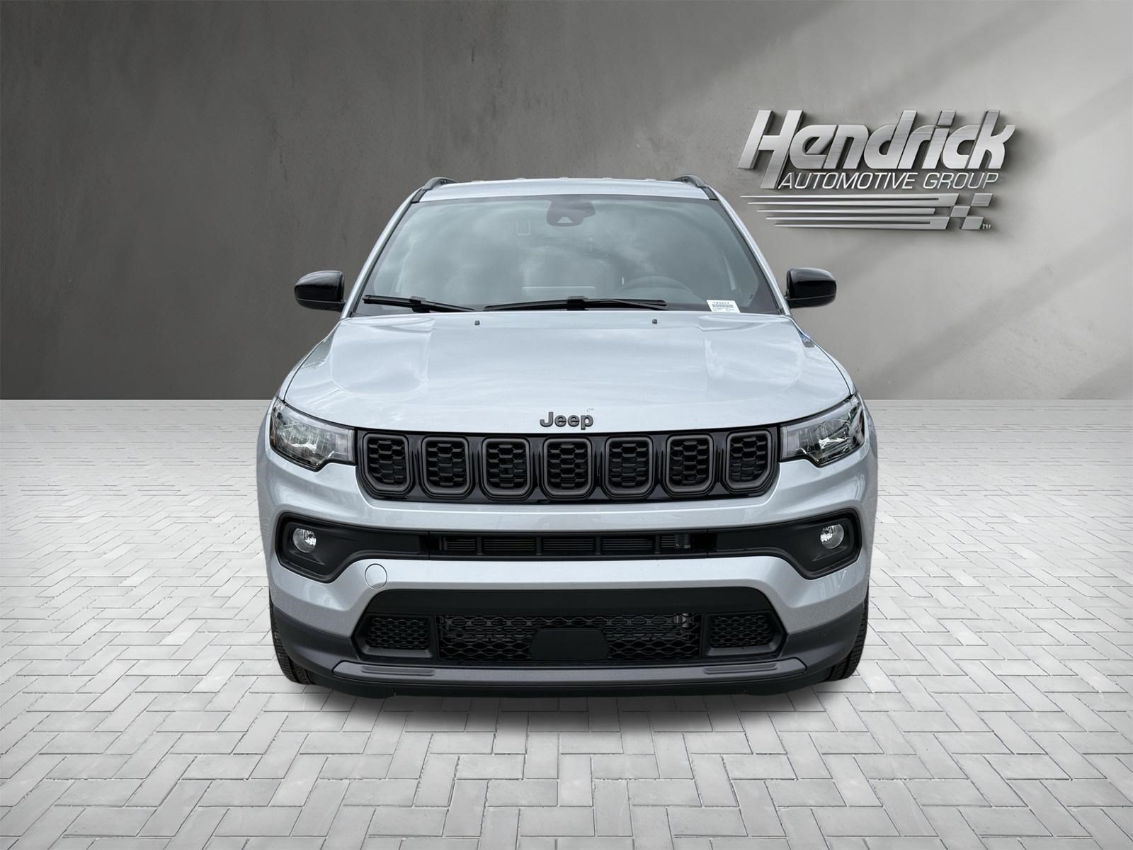 New 2026 Jeep Compass Latitude AWD/4WD image 3