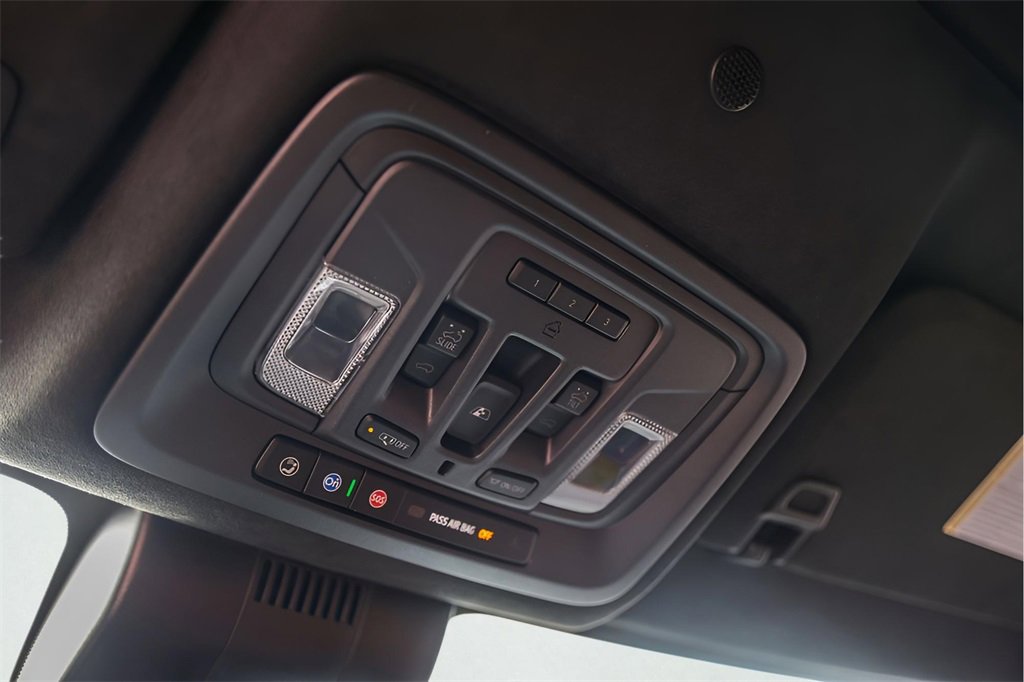 Used 2024 GMC Sierra 3500 Denali Ultimate image 19