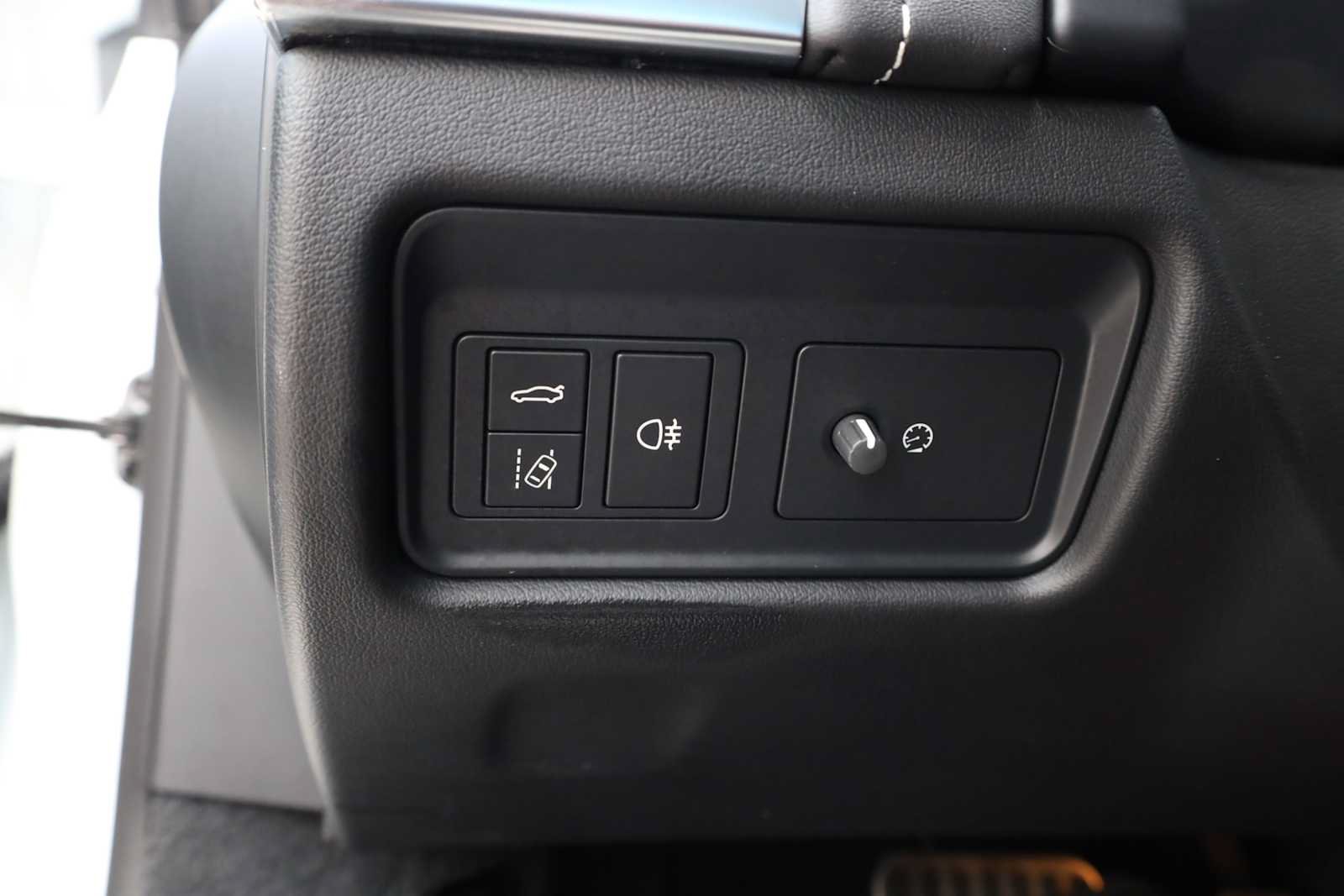 Used 2021 Jaguar F-TYPE Convertible RWD image 29