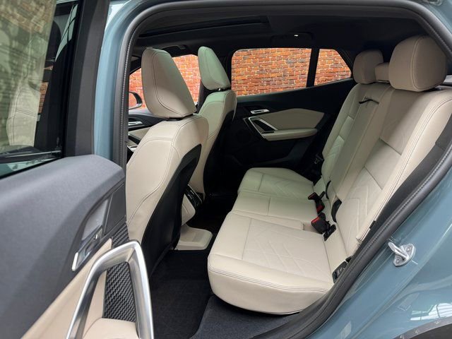 Certified 2025 BMW X2 xDrive28i w/ Technology Package image 23