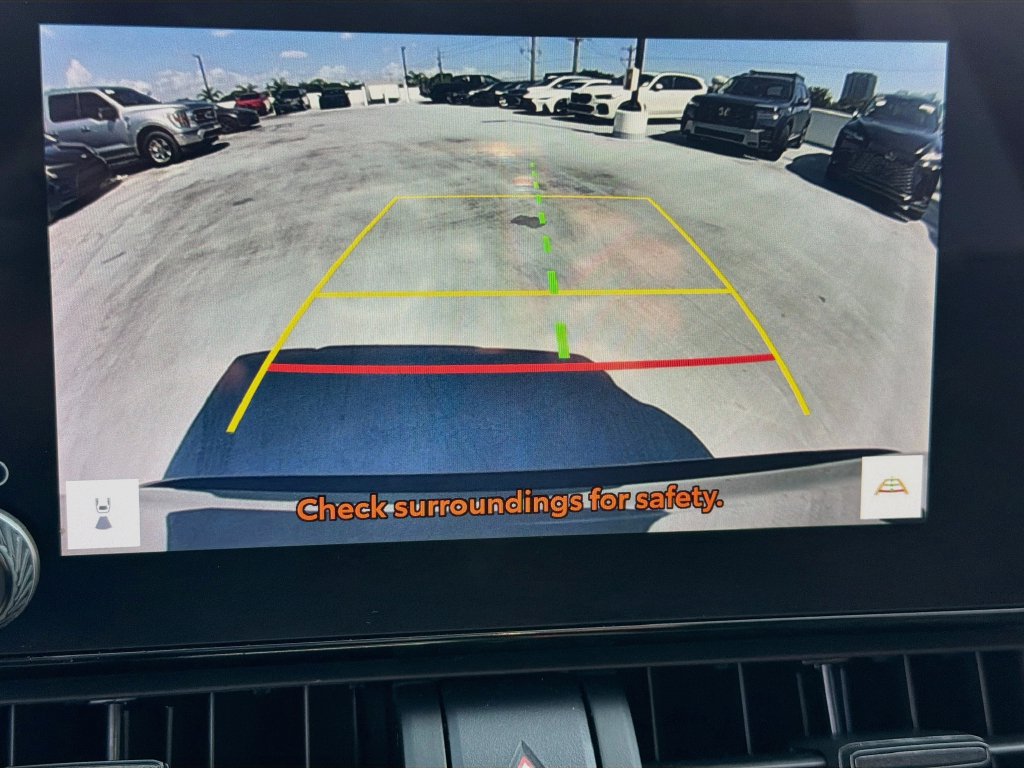 Used 2023 Toyota RAV4 XLE AWD/4WD image 13