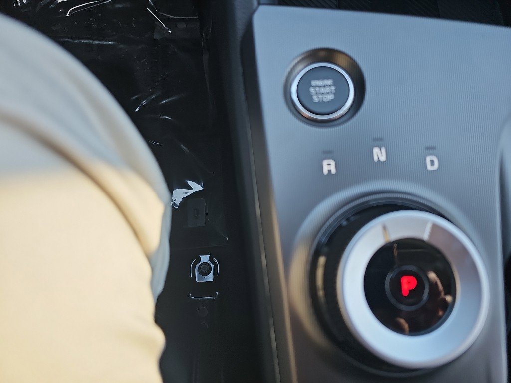 New 2026 Kia Sportage EX image 19