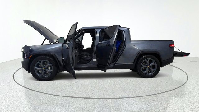 Used 2023 Rivian R1T Adventure Dual AWD/4WD image 14
