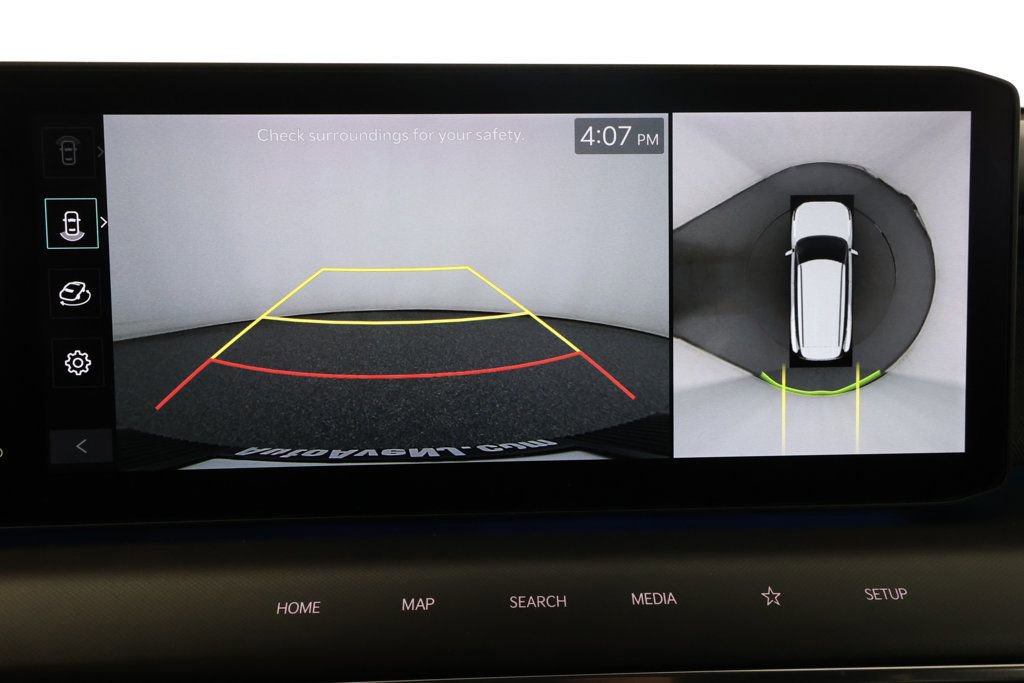 Used 2024 Kia EV9 Land image 20