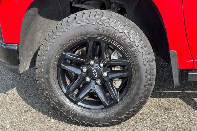 Used 2021 Chevrolet Silverado 1500 LT Trail Boss image 45