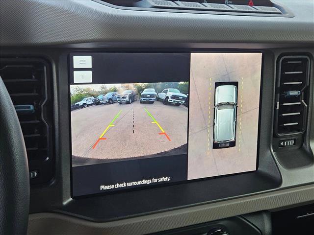Used 2024 Ford Bronco Wildtrak image 14