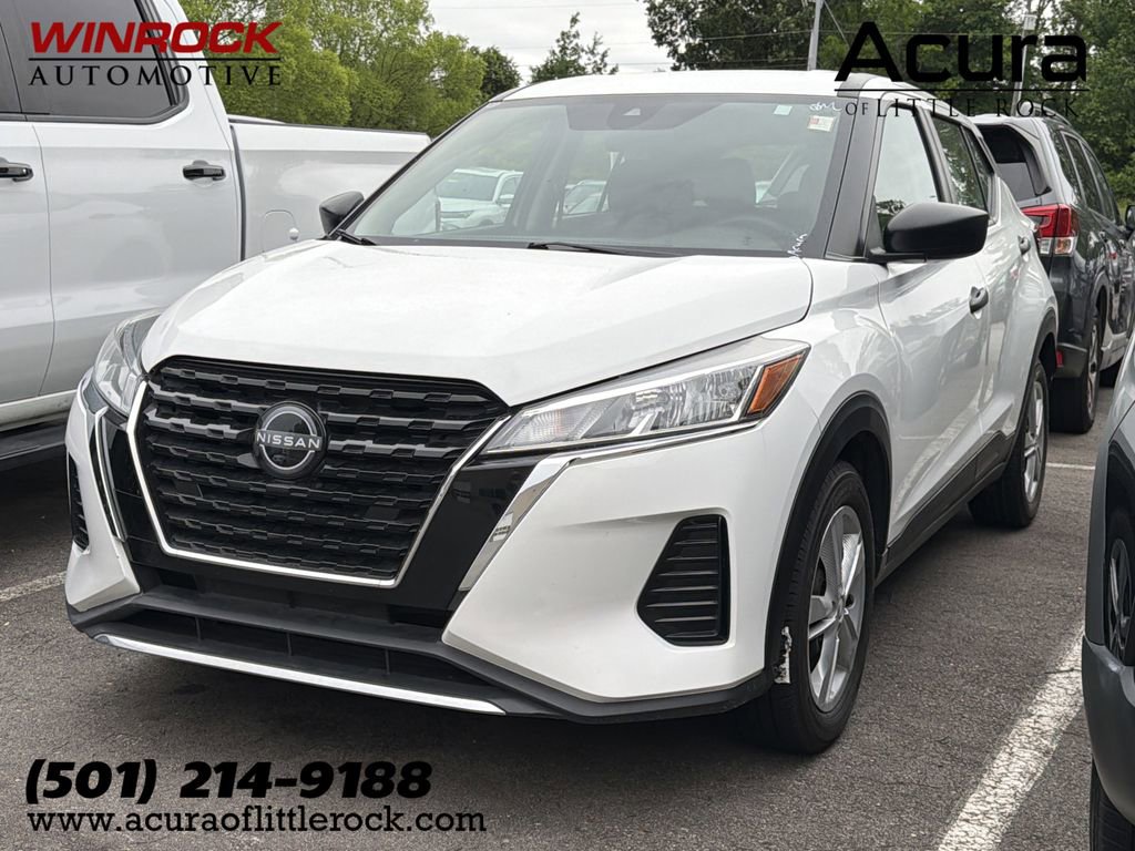 Used 2024 Nissan Kicks S FWD image 1