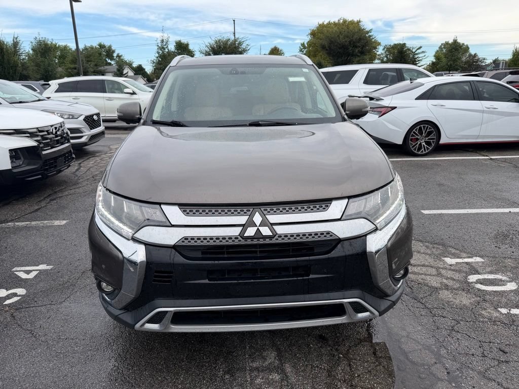 Used 2019 Mitsubishi Outlander SEL AWD/4WD image 2