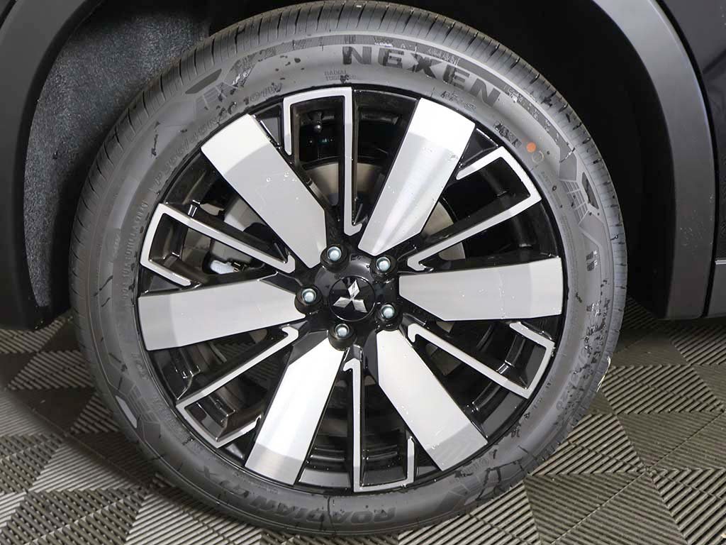 New 2026 Mitsubishi Outlander SE FWD image 23