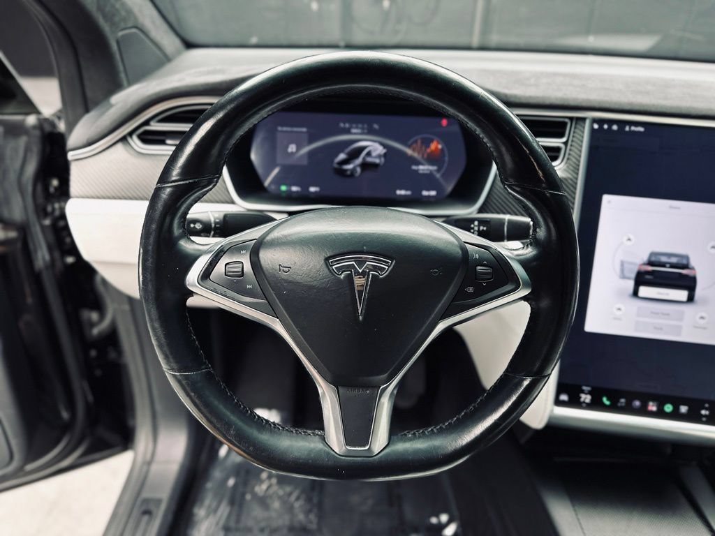 Used 2016 Tesla Model X 90D AWD/4WD image 25