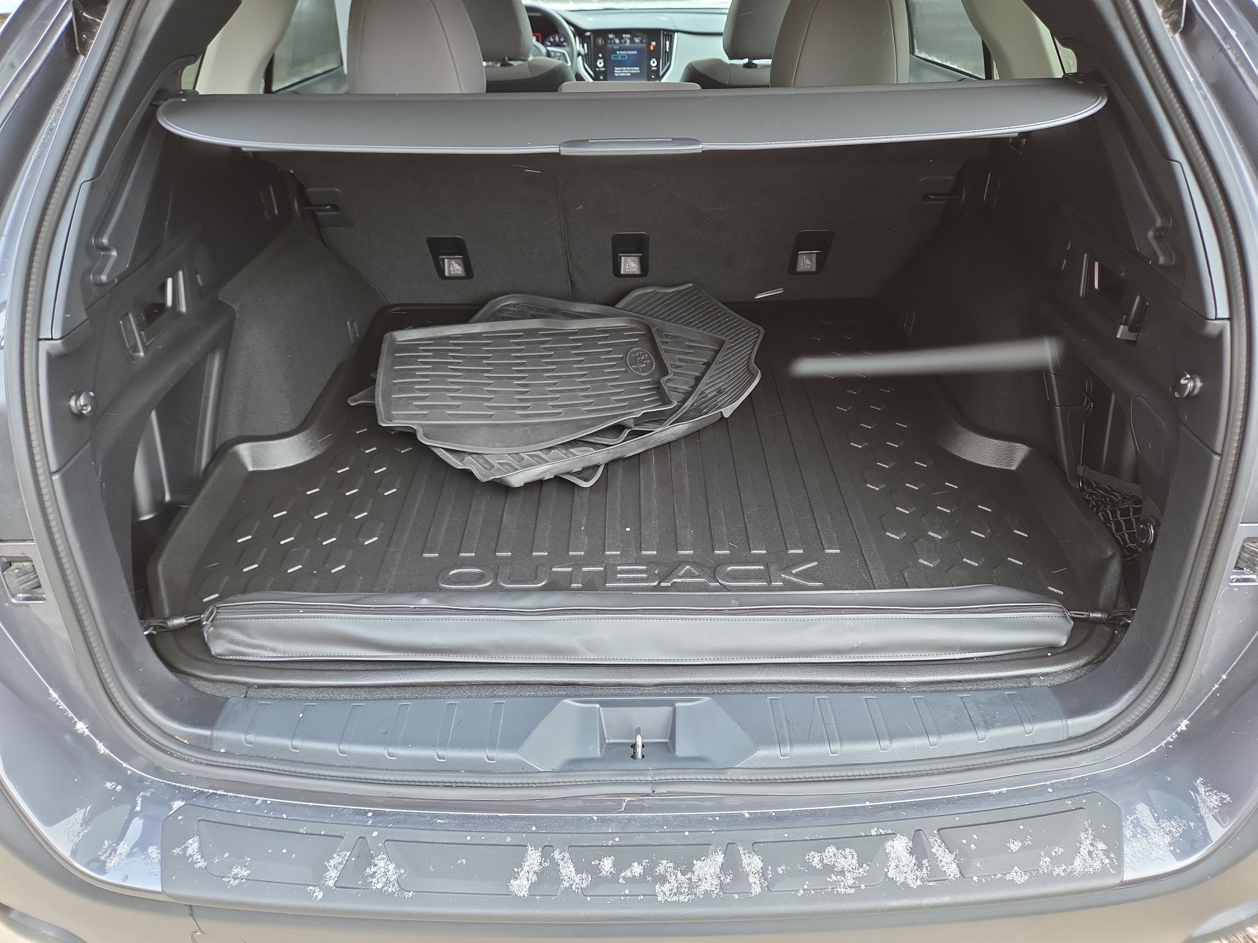 Used 2025 Subaru Outback Premium w/ Popular Package #1A image 5