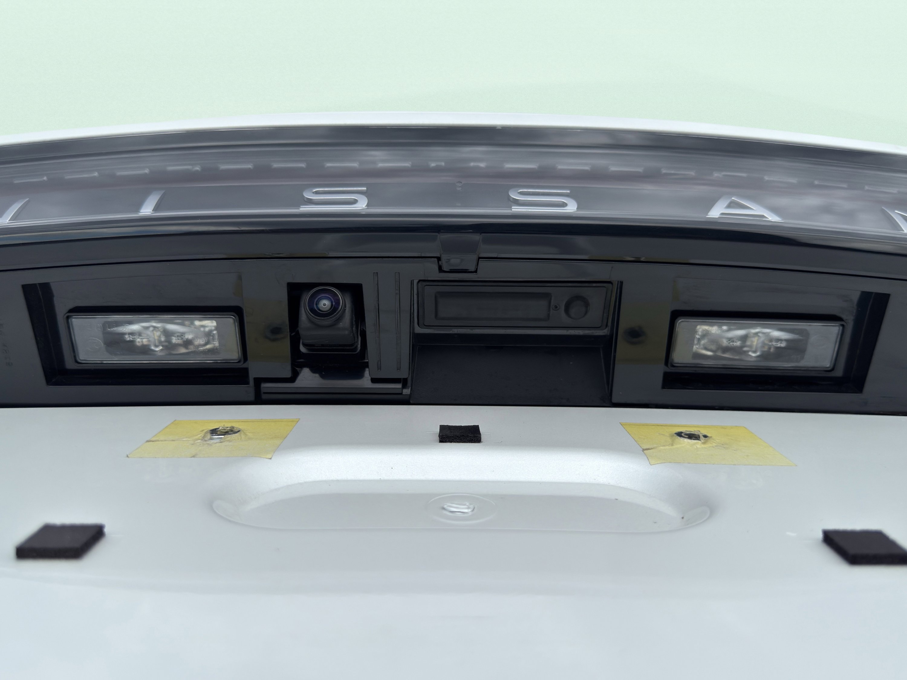 Used 2025 Nissan Ariya FWD image 47