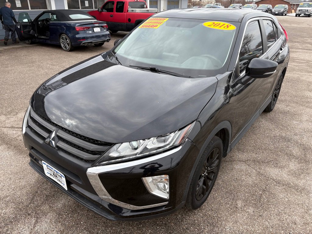 Used 2018 Mitsubishi Eclipse Cross LE image 7