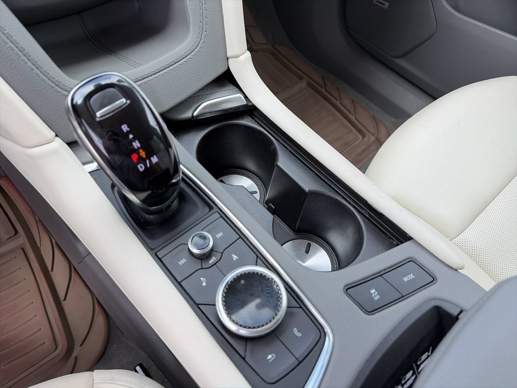 Used 2023 Cadillac XT6 Premium Luxury FWD image 34