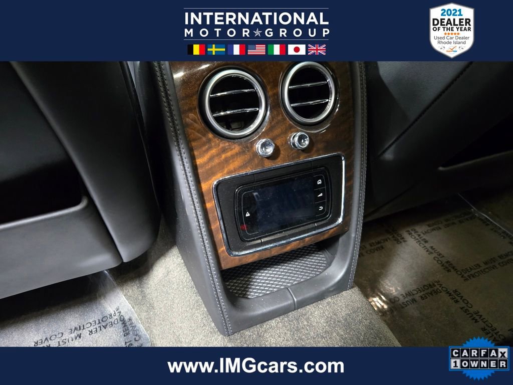 Used 2018 Bentley Flying Spur V8 AWD/4WD image 40
