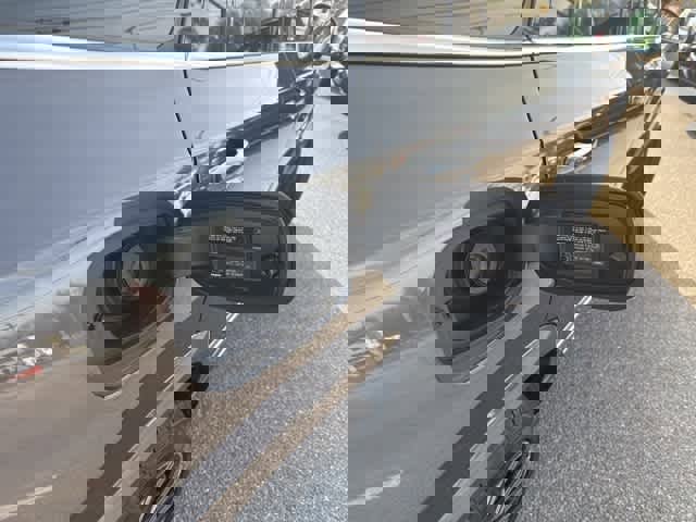 Used 2023 Volvo XC90 B6 Plus w/ Protection Package image 10