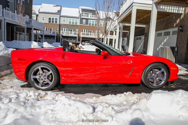 Used 2007 Chevrolet Corvette Convertible w/ Preferred Equipment Group RWD image 9