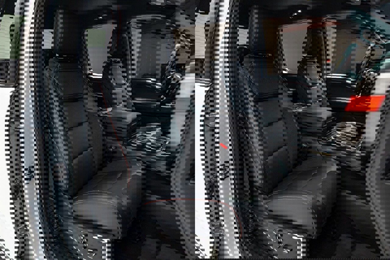 Used 2025 Ford F150 Raptor image 31