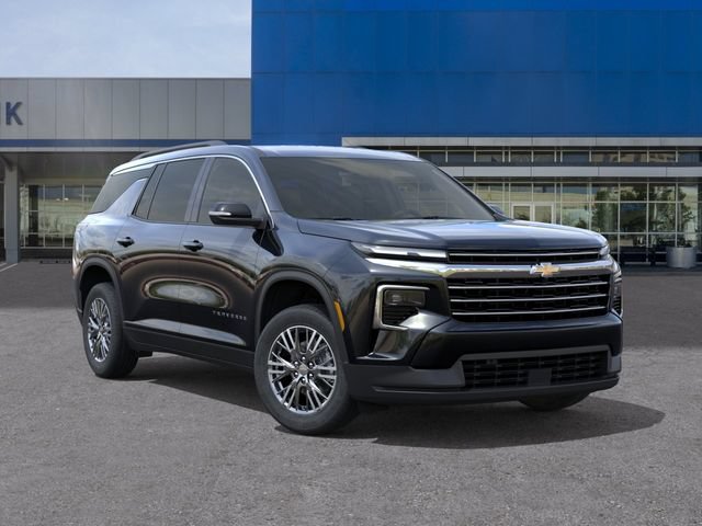 New 2027 Chevrolet Traverse LT w/ Driver Confidence Package FWD image 7