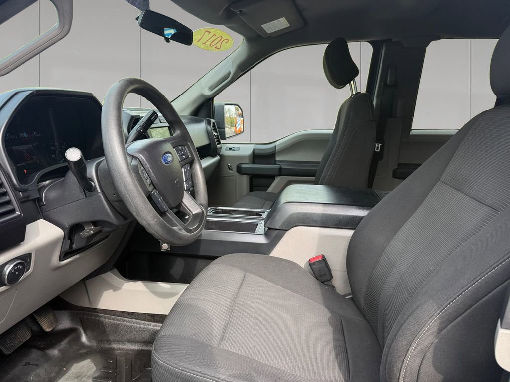 Used 2017 Ford F150 XL w/ Equipment Group 101A Mid AWD/4WD image 10
