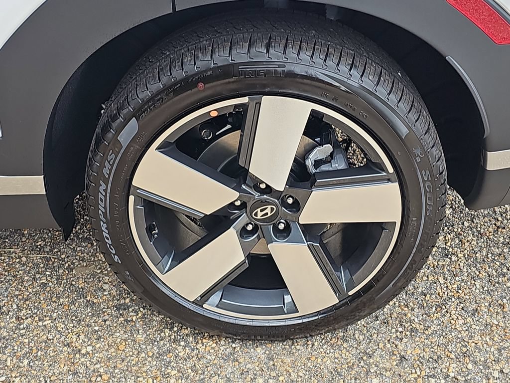 New 2026 Hyundai Santa Fe Limited FWD image 35
